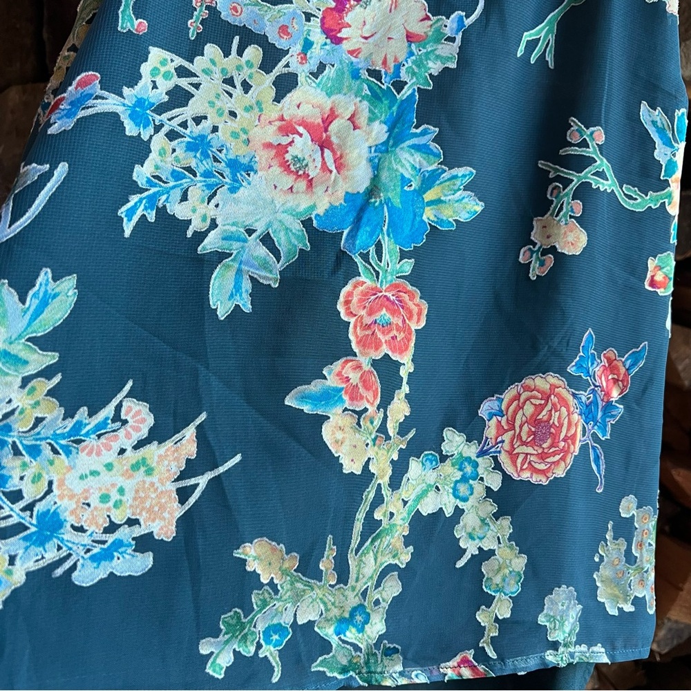 Floral cami - Picture 2 of 10